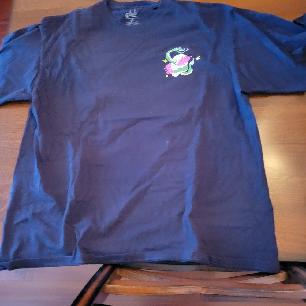 Locals Only T Shirt XL